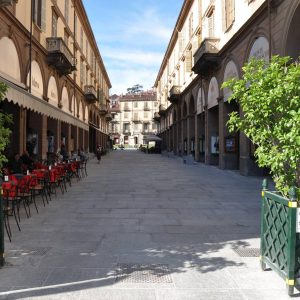 Lastre, Cubetti e Porfido in Pietra di Luserna Cuneo e Torino